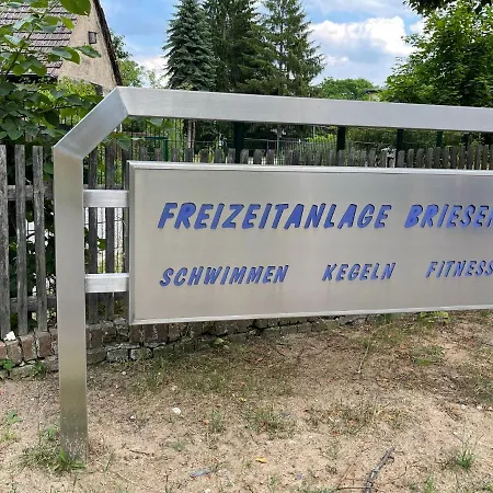 Ferienwohnung Unter Den Linden Halbe Exterior photo