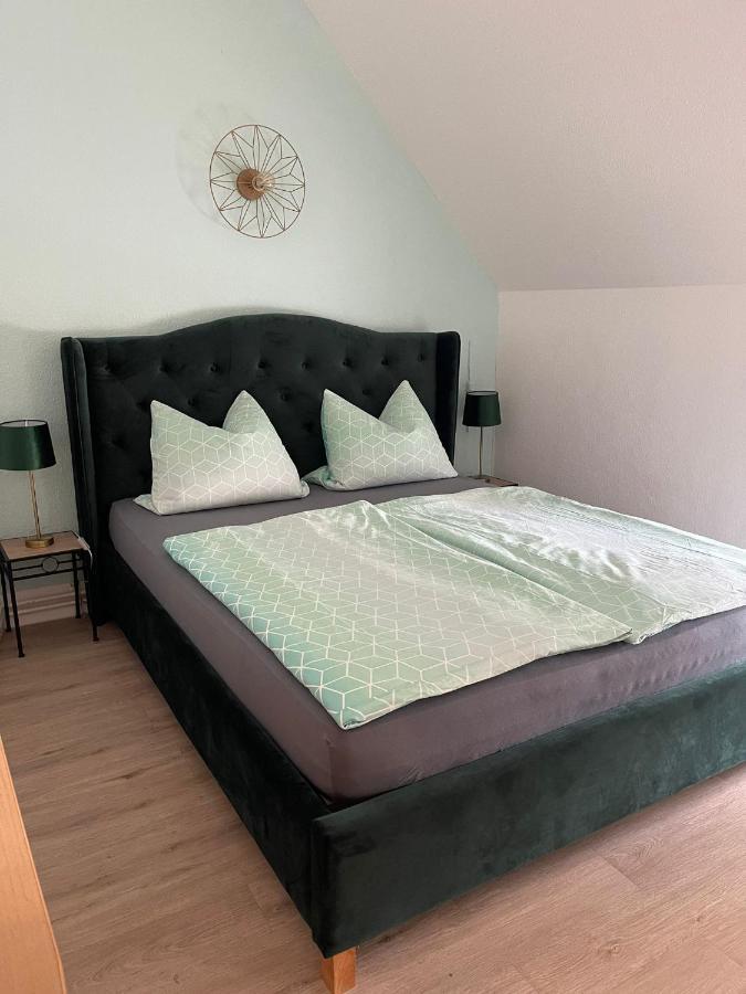 Unter Den Linden Apartment